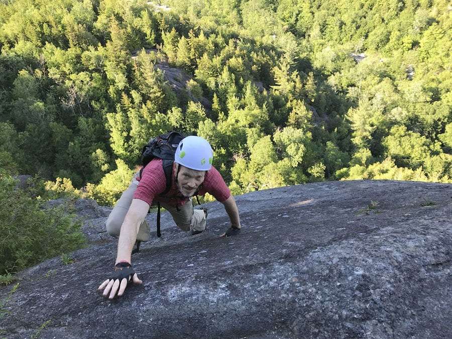 Monty Worth climbs Bob's Knob Standard