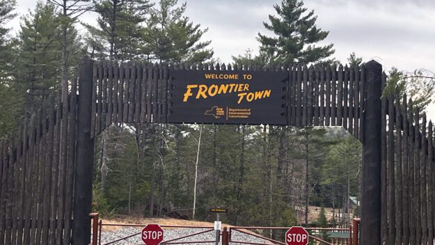 gate to Frontier Town Campground