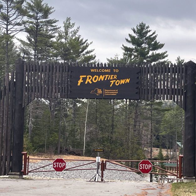 gate to Frontier Town Campground