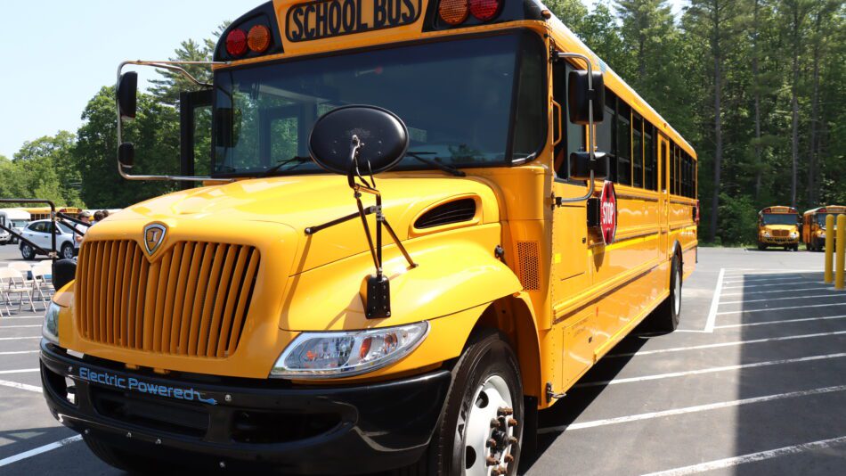 electric school buses