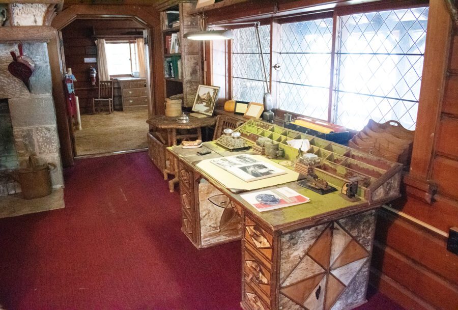 Wooden desk with birch bark details